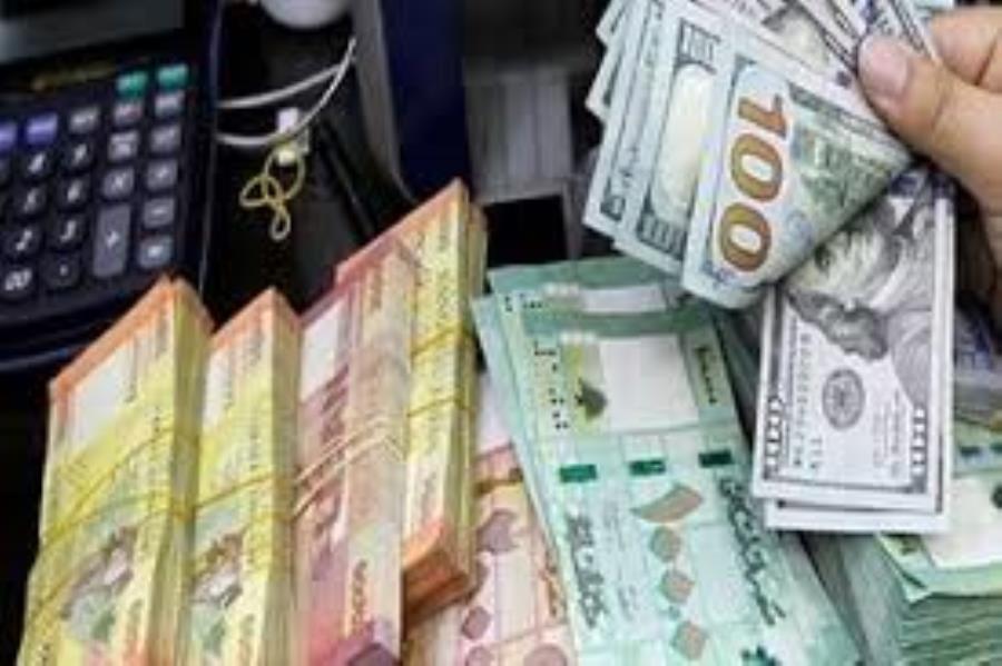 آخرین قیمت ارزها در بازار تجاری؛ قیمت دلار بدون تغییر
